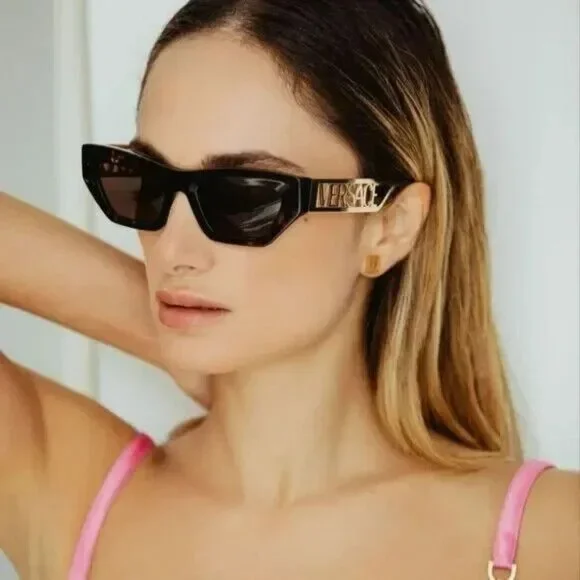 VERSACE アヒエタ フレム サンクラス VE2232 143887 Versace™ VE2232 Pilot Sunglasses | EyeOns.com